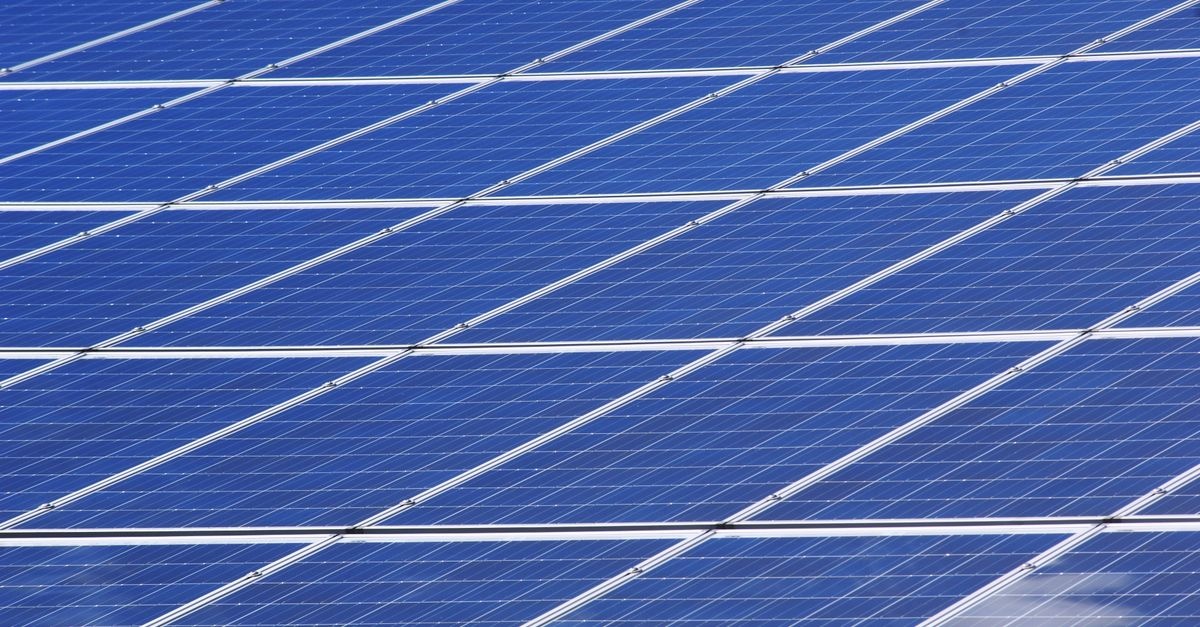 Lumina plătește căldura: fotovoltaice sau pompă de căldură? Ghidul tău pentru alegerea câștigătoare