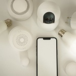 Aprinde viitorul acasă: tehnologii smart care îți păzesc energia și îți scad facturile