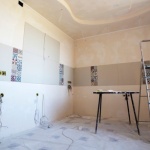 Transformă-ți tavanul: mască din plăci PVC perforate - proiect DIY rapid cu efect premium
