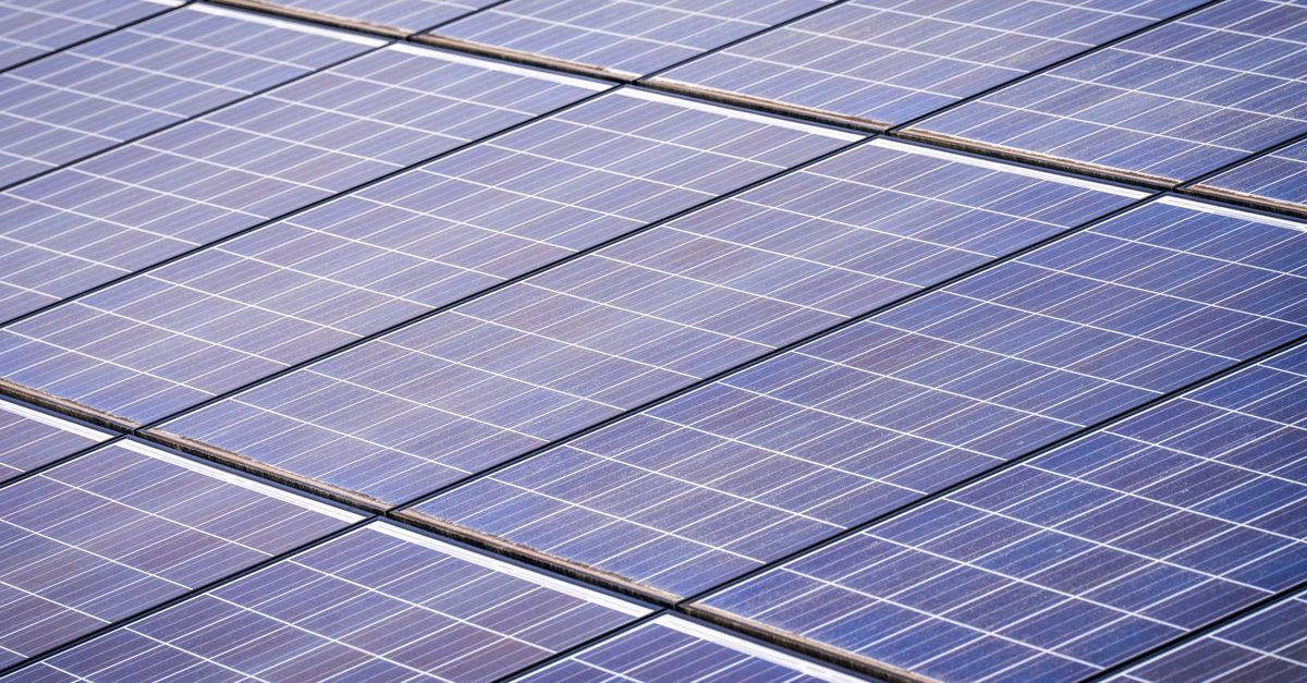 Fotovoltaice în 2026: reguli noi, ce s-a schimbat și cum profiți